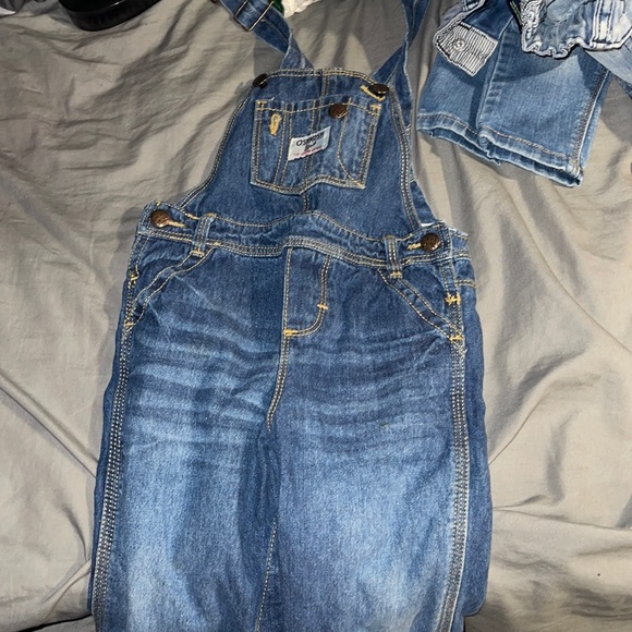 Jeans - Picture 1 of 8